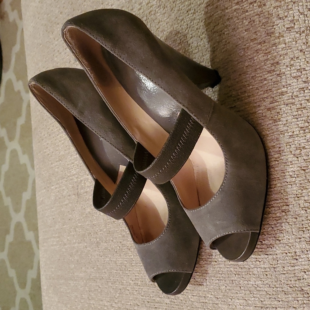 michael kors grey suede peep toe chunky heels
